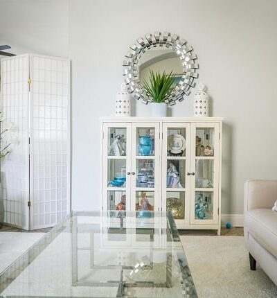 TheHomeTrotters Trisha