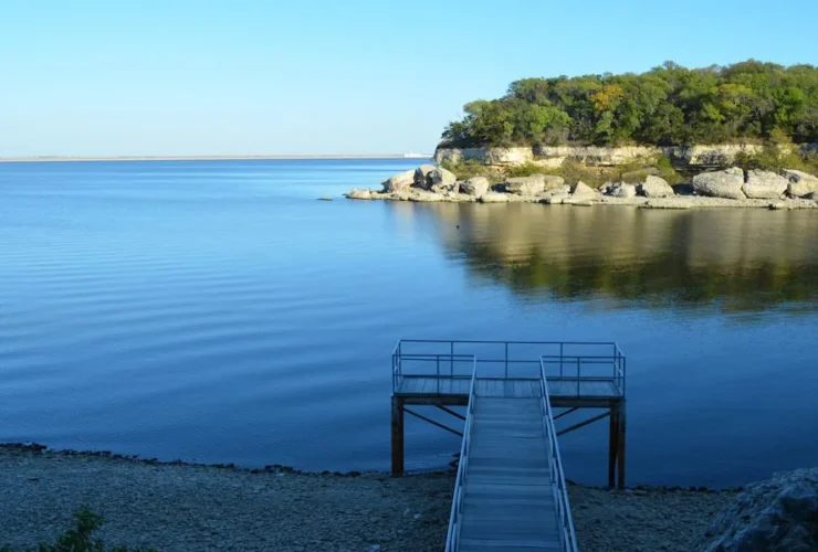 lake texoma should be capitalized