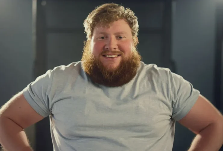 how much does caseoh weigh